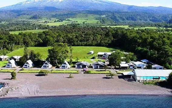 Cabanas y Piscina Rucamalen 