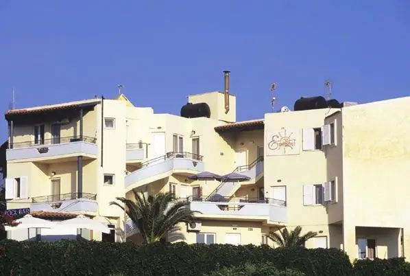 Ermioni Apartments 