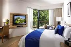 Holiday Inn Resort Phuket Mai Khao Beach 