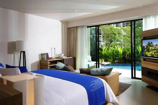 Holiday Inn Resort Phuket Mai Khao Beach 