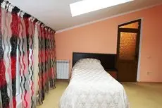 Kavkaz Hotel 