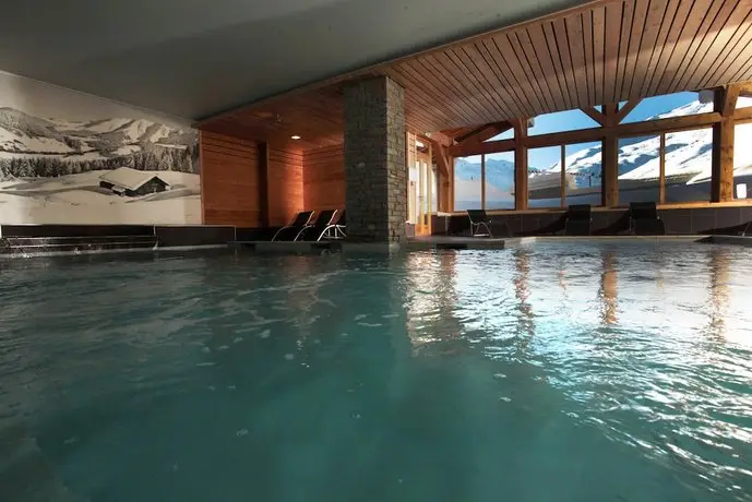 Le Chalet du Mont Vallon Spa Resort 