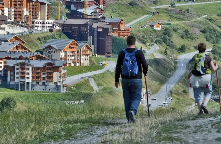 Le Chalet du Mont Vallon Spa Resort 