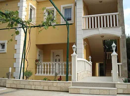 Villa Vista 