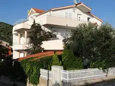 Apartments Iris Hvar Town 