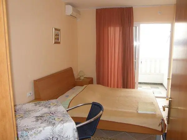 Apartments Agava-Mirjana 