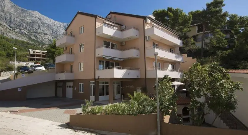 Apartments Vila Adrijana 