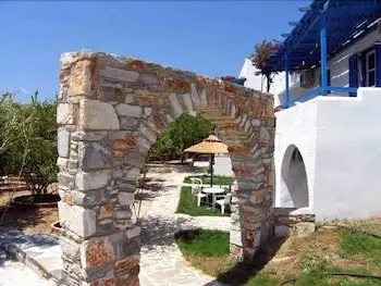 Agia Anna Hotel 