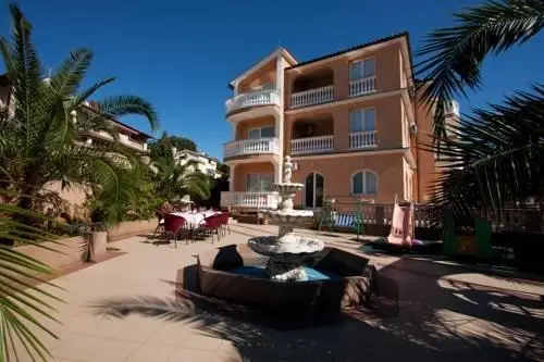 Apartments Villa Canaria 