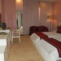 Tianyi Business Hotel 