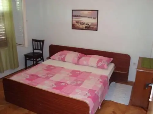 Apartmani Milica 