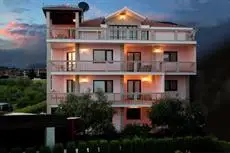 Apartments Cetina 