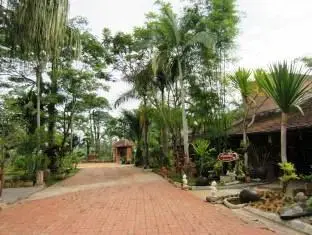 Maethaneedol Resort