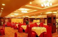 Oriental Hotel Tong Xiang 