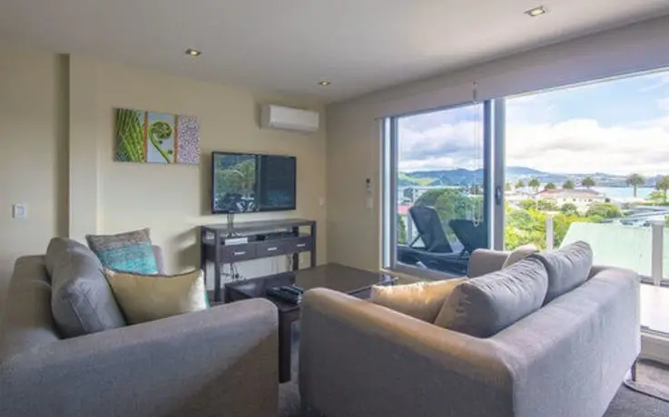 Esplanade Apartments Whitianga 