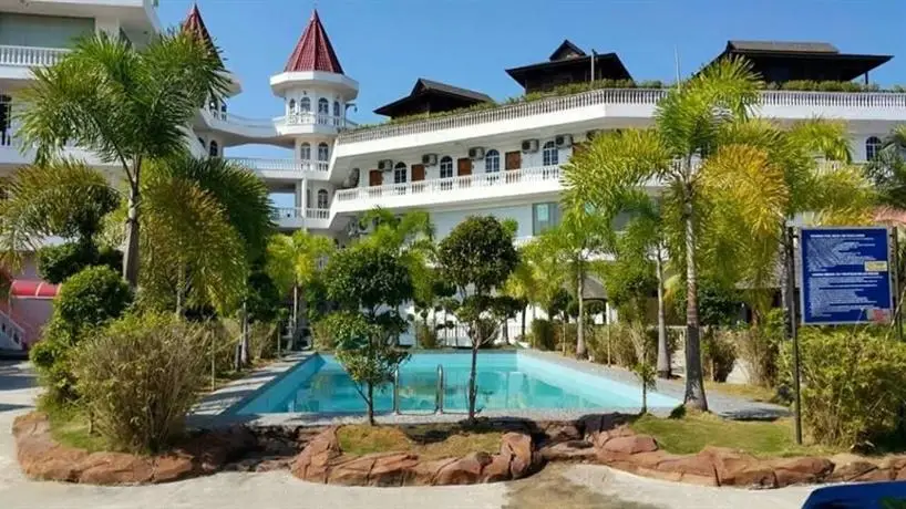 Landcons Hotel & Resort