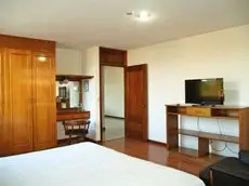 Estanza Hotel & Suites 