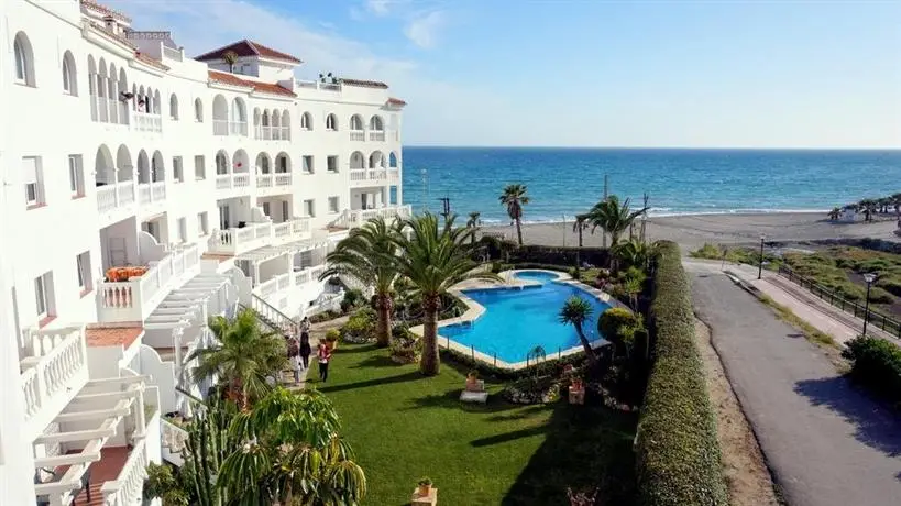 Apartamentos StarNerja