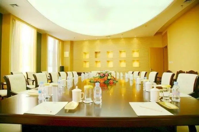 Inzone Garland Hotel Jining 