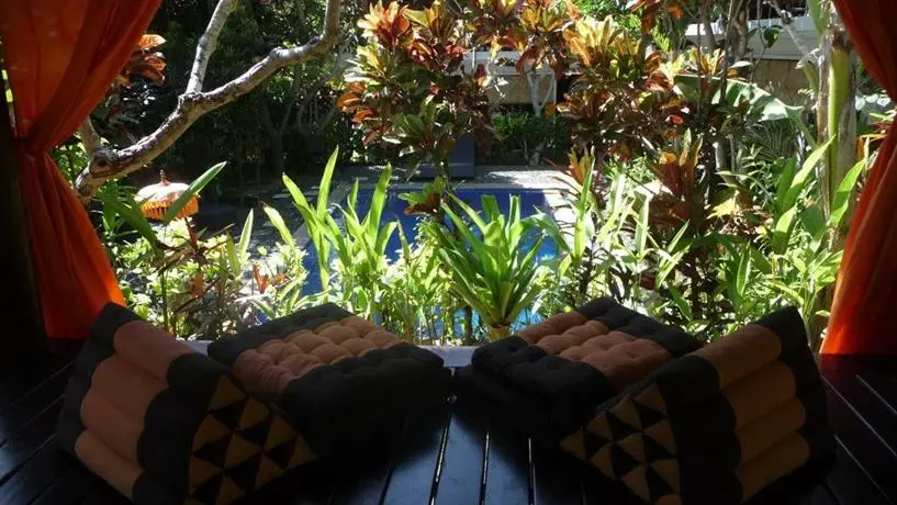 Tropical Bali Hotel 