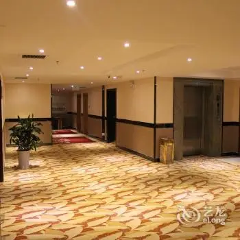 Xiangjiang Great Wall Business Hotel 