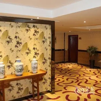 Xiangjiang Great Wall Business Hotel 