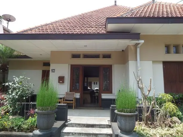 Merbabu Guest House