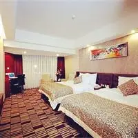 Minshan Century Hotel 