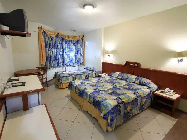 Hotel Aguas Claras 