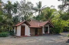 Tharavadu Heritage Home 