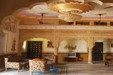 Oyo 9933 Hotel Meera Mahal 