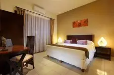 Berawa Beach Residence & Resto by Premier Hospitality Asia 