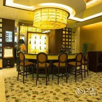 Jiucheng Hotel 