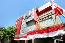 Santosa City Hotel 