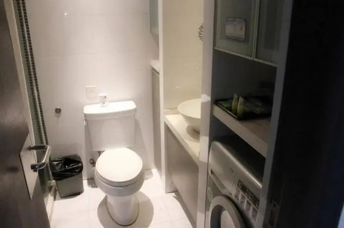 Nanjing Zhongfang Service Apartment 