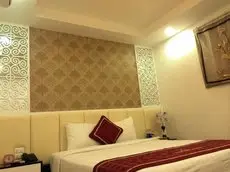 Hanoi Holiday Diamond Hotel 