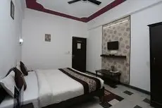 OYO 11539 Hotel Priya Agra 