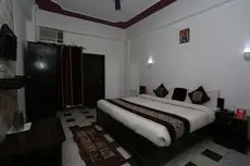 OYO 11539 Hotel Priya Agra 