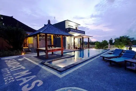 Sandat Mas Cottages