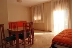 Apartamentos Turisticos Puerta Nueva 