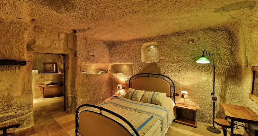 Terra Cave Hotel 