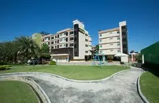 Jasmine Resort Hotel and Serviced Apartment 