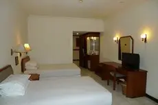 Lombok Raya Hotel 