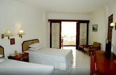 Lombok Raya Hotel 