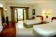 Lombok Raya Hotel 