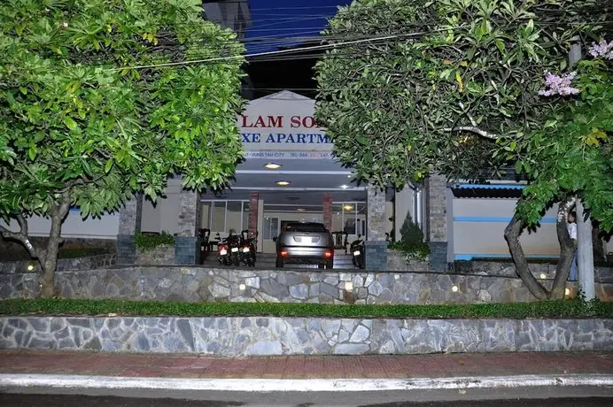 Lam Son Hotel & Apartments 