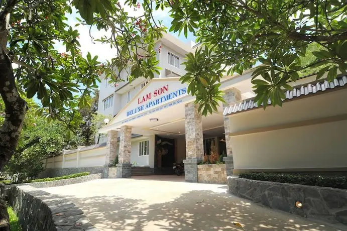 Lam Son Hotel & Apartments 