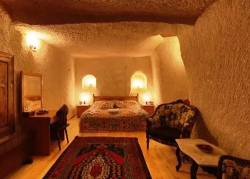 Amber Cave Suites 