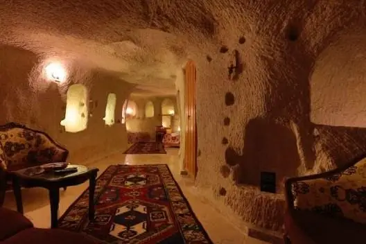 Amber Cave Suites 