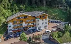 Hotel La Pineta Selva Di Val Gardena 